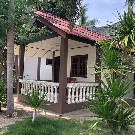 Phangan Lodge Baan Tai Exteriör bild