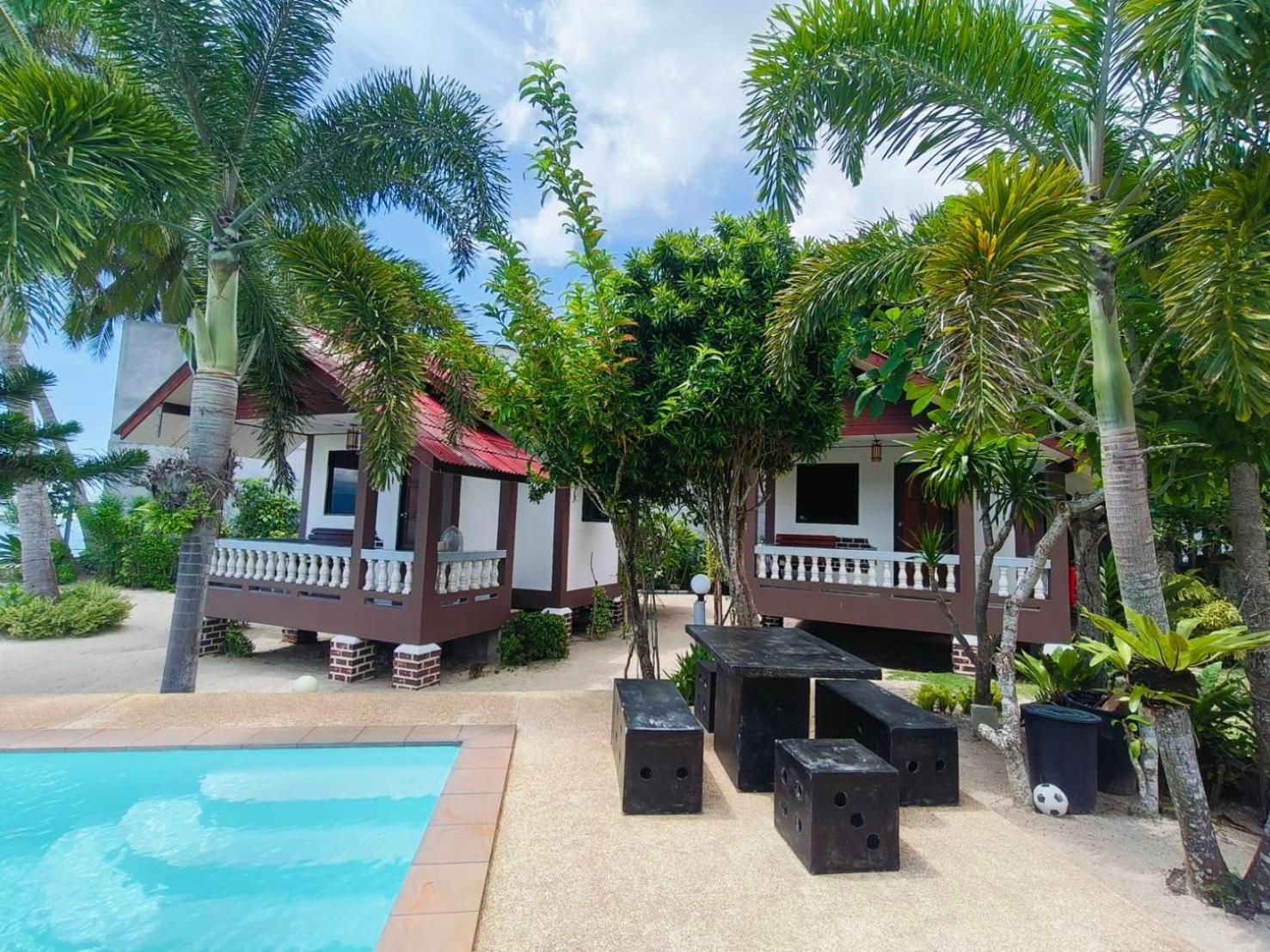 Phangan Lodge Baan Tai Exteriör bild