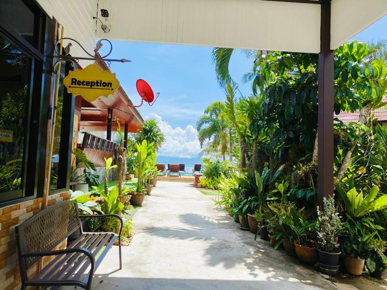 Phangan Lodge Baan Tai Exteriör bild